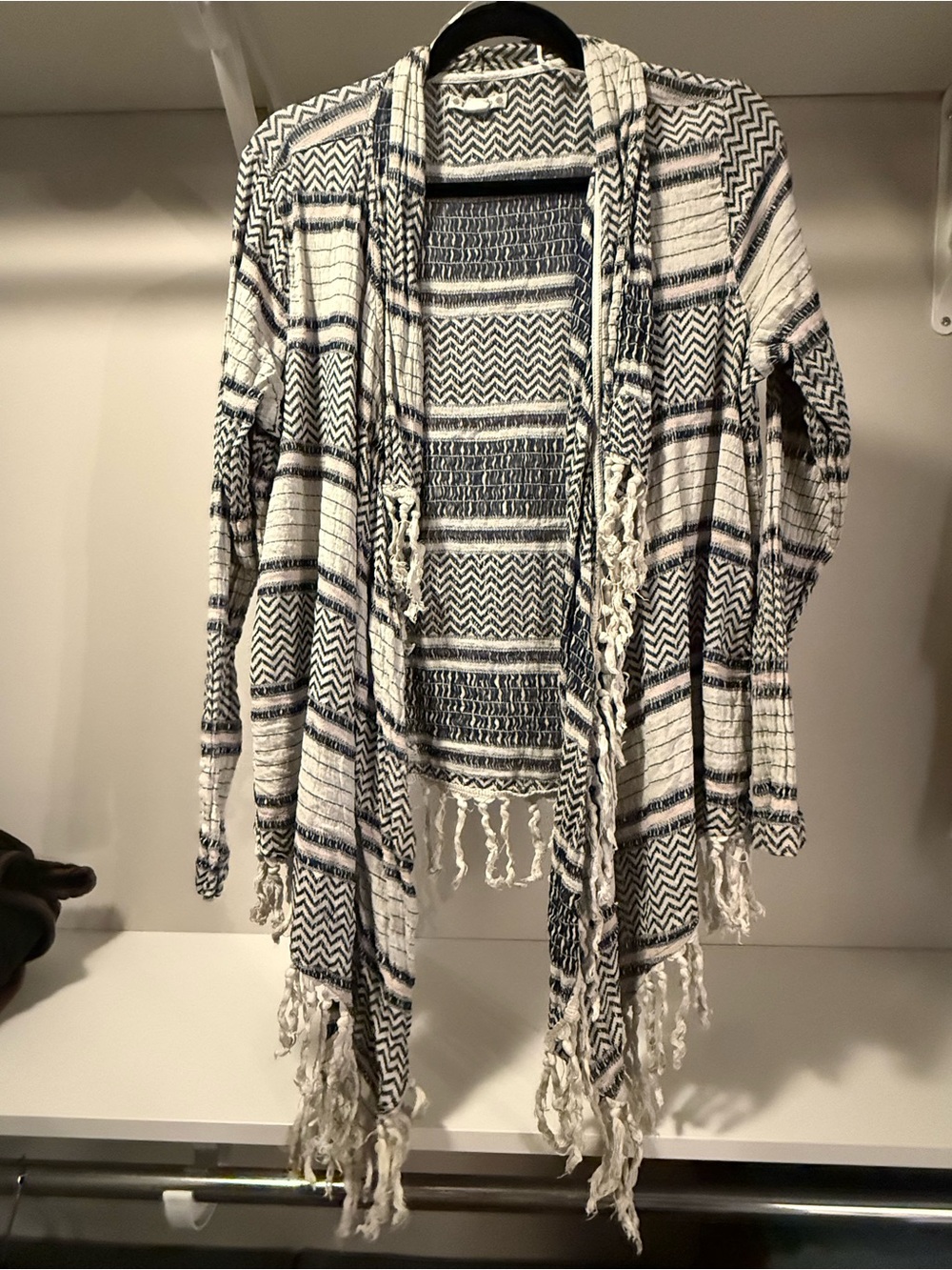 Open-Front Fringe Knit Cardigan - Navy & Cream